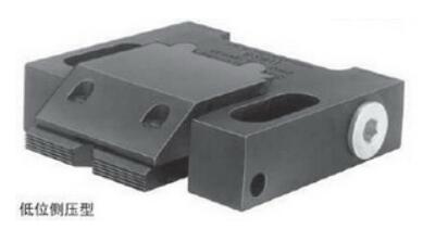 側(cè)向壓緊油缸